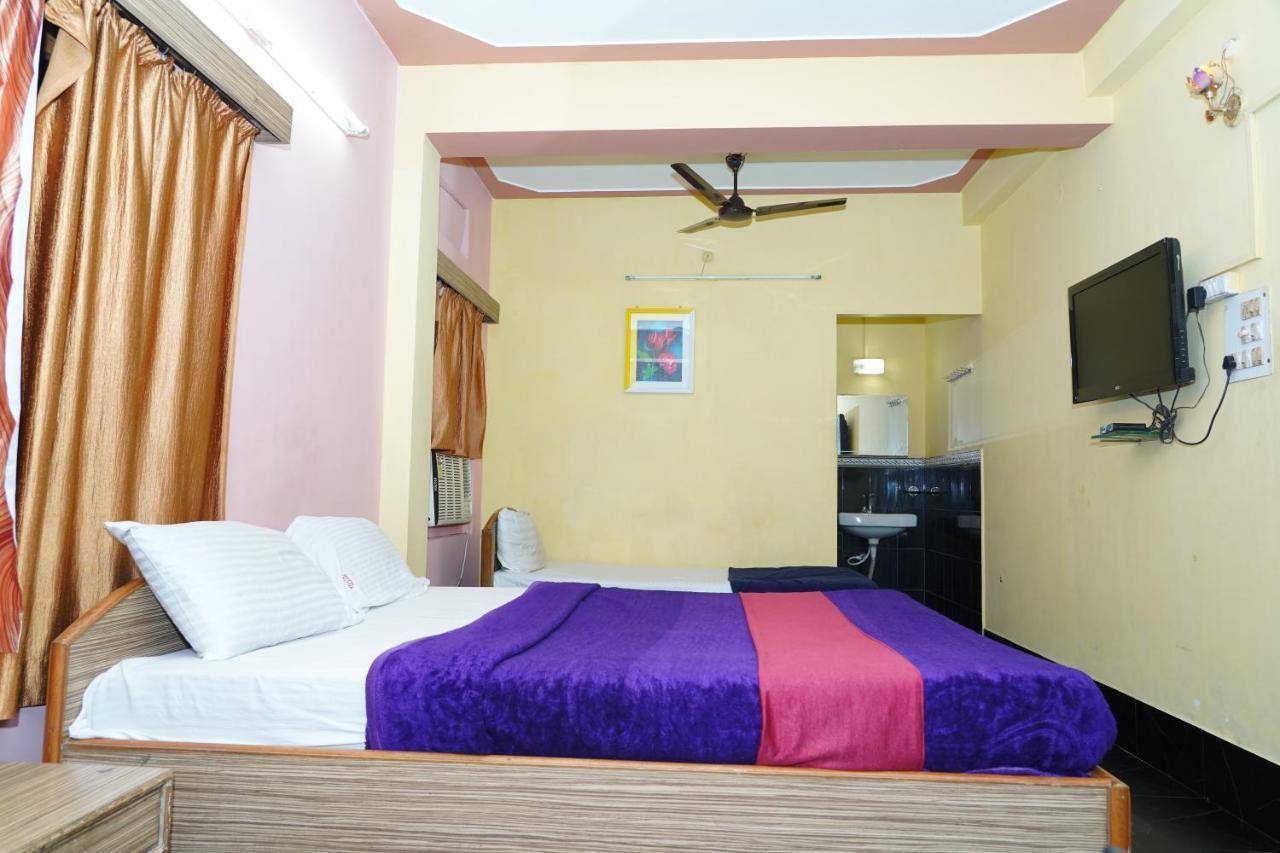 Hotel Aastha in Rourkela Buitenkant foto